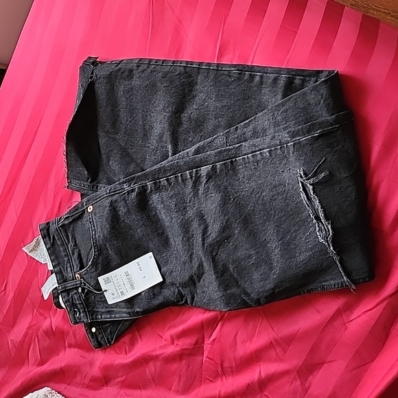 ZARA High Rise Full Length Distressed Jeans - Picture 4 of 4